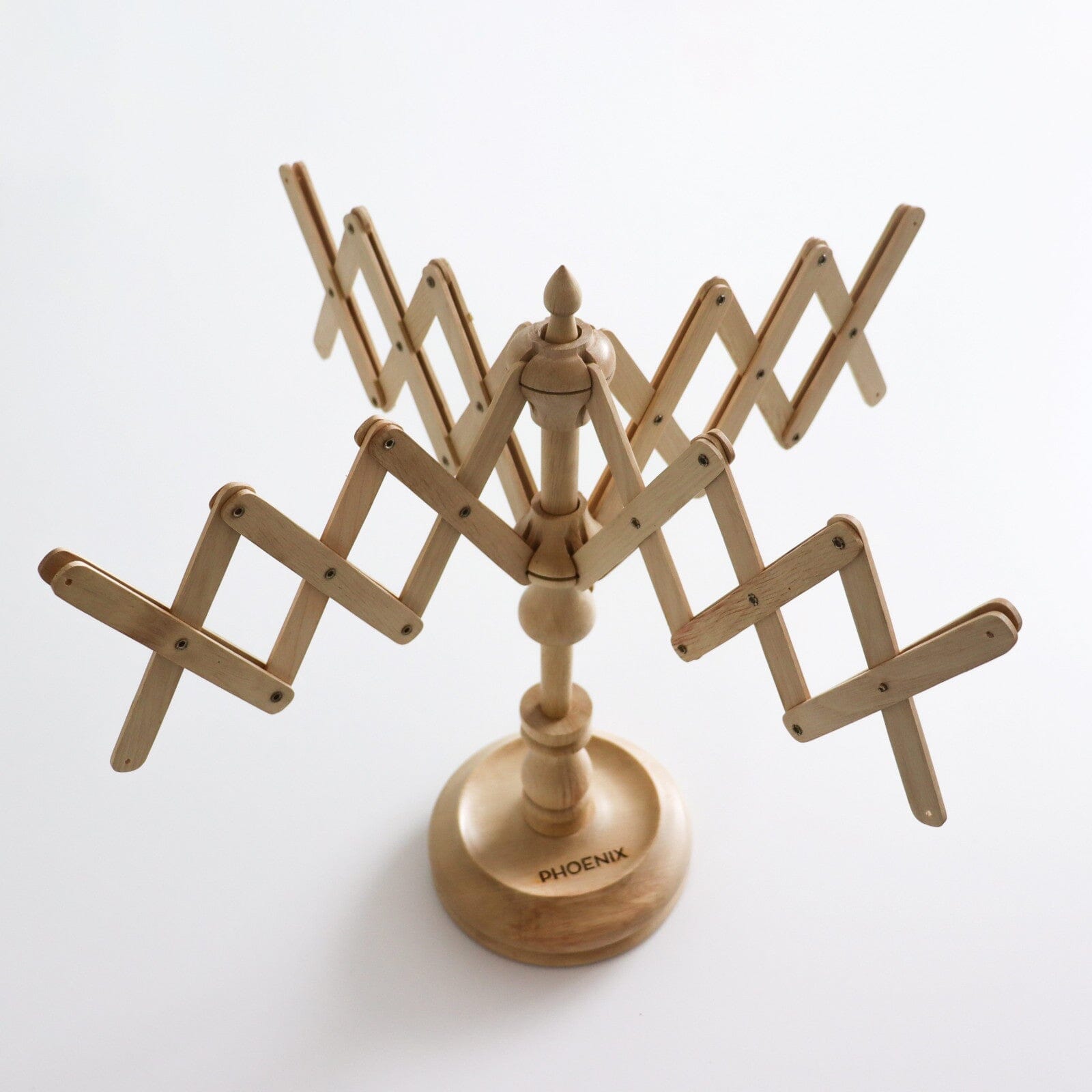 Phoenix Needles Tabletop Yarn Swift