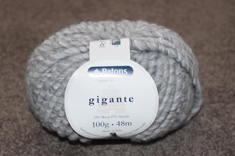 Patons 100g "Gigante" Wool & Acrylic Yarn