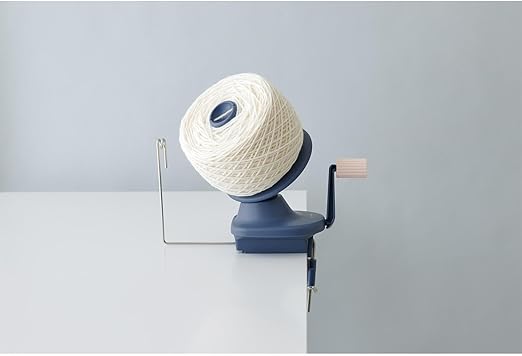 Clover Premium Yarn Ball Winder