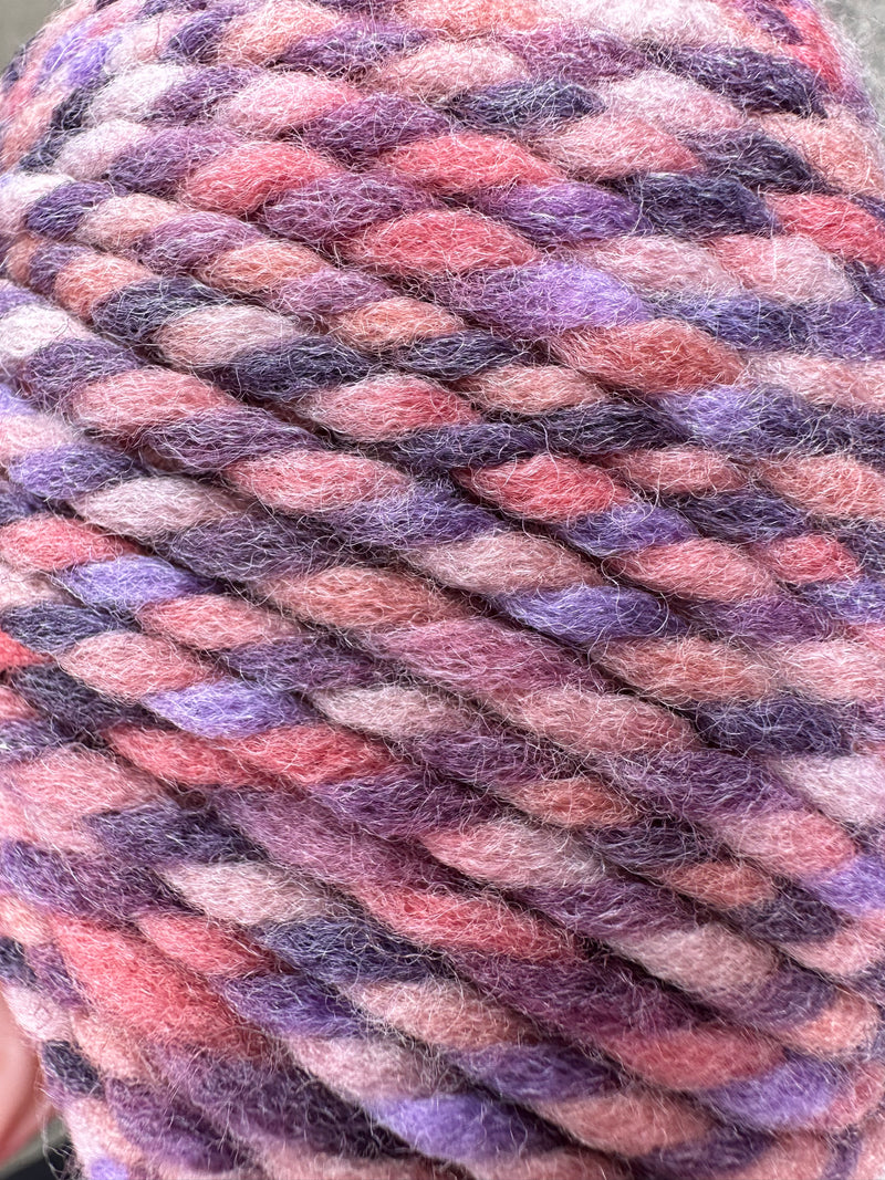 Naturally 50g "Yoshie" 12-Ply Wool & Acrylic Yarn