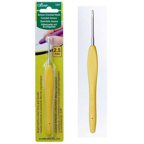 Clover Amour Soft Grip Crochet Hook 2.50 | KNITTING CO. - 12