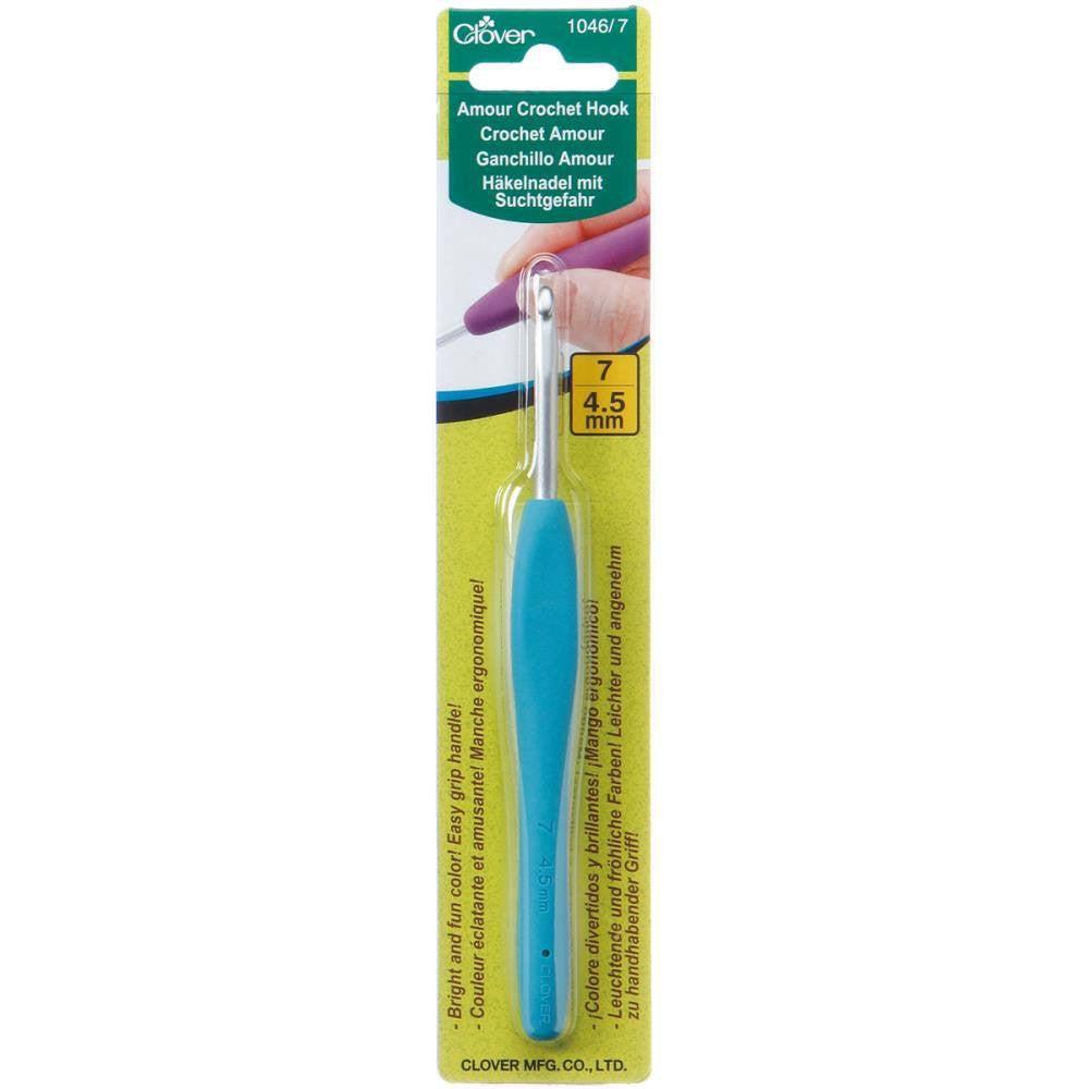 Clover Amour Soft Grip Crochet Hook 4.50 | KNITTING CO. - 18