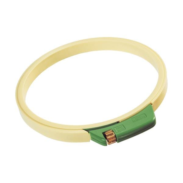 Clover Plastic Embroidery Stitching Hoop (12cm or 18cm)