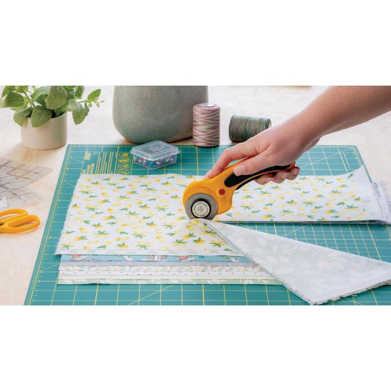 OLFA Ergonomic Rotary Cutter - 45mm Medium